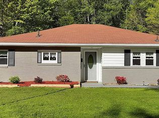 802 Yankee Run Rd, Masury, OH 44438