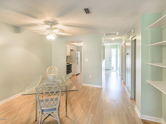 3rd image of 2862 Demaret Dr #711