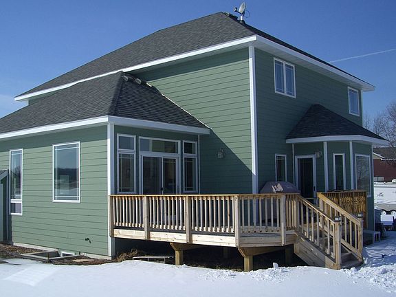 You'll love the wildlife from the deck overlooking the 3.5+ Acre lot
