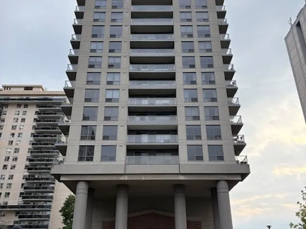 70 High Park Ave #1406, Toronto, ON M6P 1A1