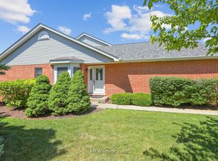 2007 Clover Ln, Woodridge, IL