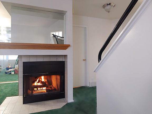 2nd image of 1469 W Harbor Pointe Dr