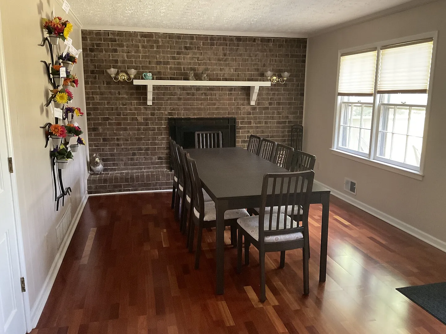 Owl House - Spacious Mableton home — Photo 2