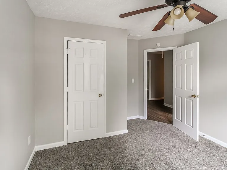4302 Marci St — Photo 14