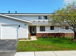 1040 Belmont Ct, Schaumburg, IL 60193