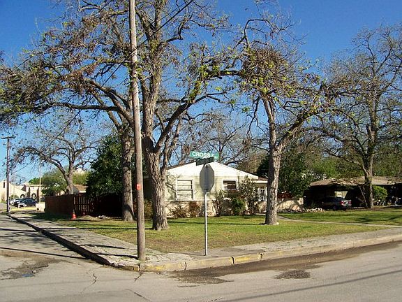 2nd image of 590 Cross St