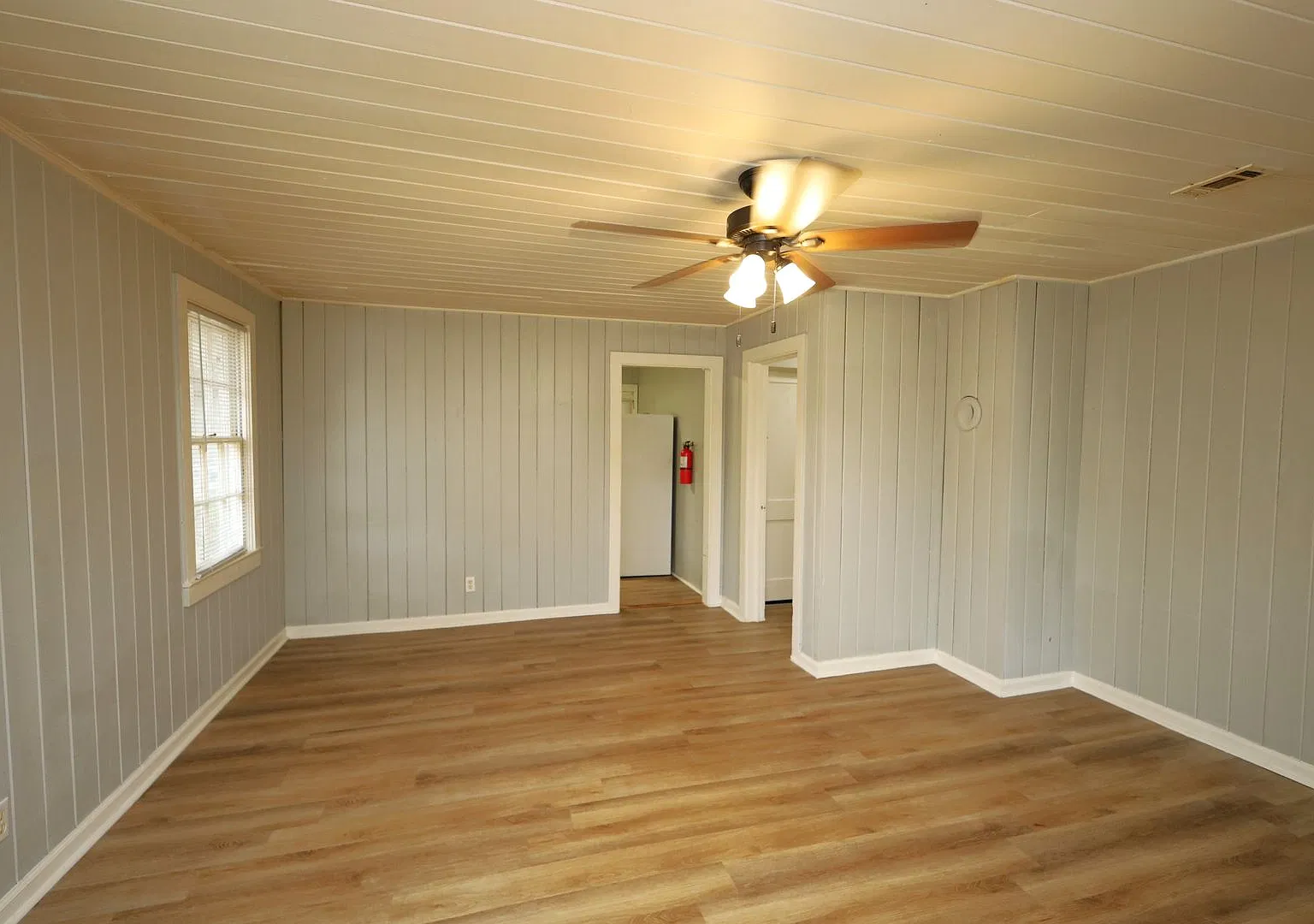 501 Charlton St — Photo 1