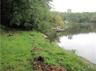 172 Old Dike Rd, Trumbull, CT 06611