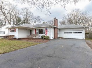 818 McKinley St, East Rochester, NY 14445