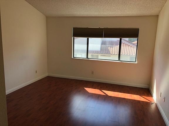 4th image of 1341 Porto Grande Dr Unit 2
