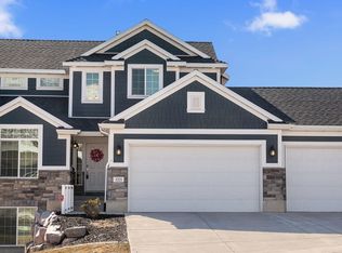 3221 N Broadwing Dr, Layton, UT 84040