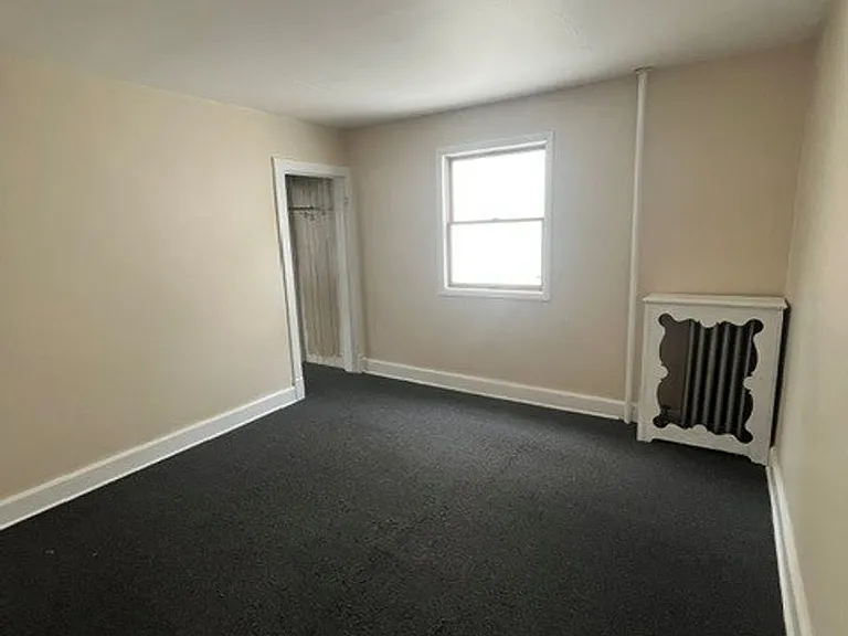 309 Arlington St — Photo 12