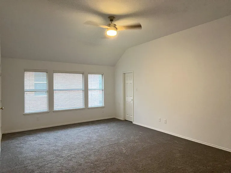 1309 Heather Brook Dr — Photo 28
