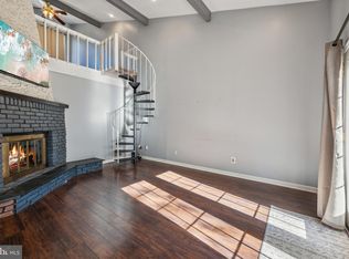43 Eastmont Ln, Sicklerville, NJ 08081