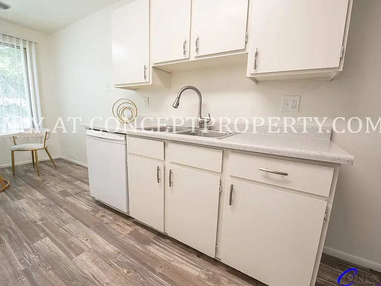 Aspen Pines — Photo 143