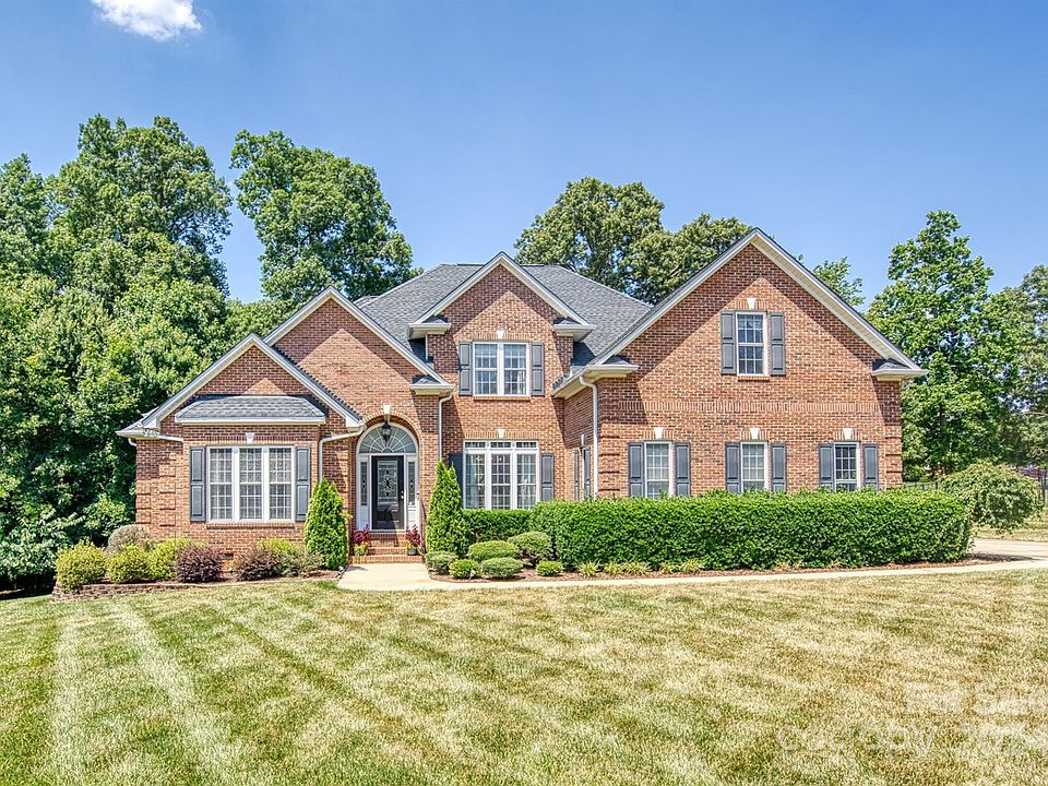 1st image of 5204 Birchstone Ct