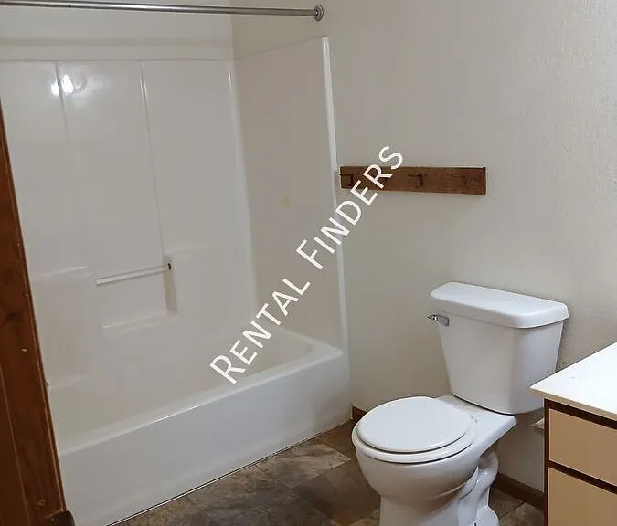 907 Madison Ave #7-905 — Photo 9