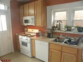 3rd image of 6126 Southwest Ave