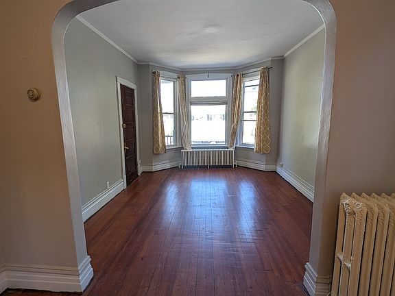 5th image of 4945 W Berenice Ave
