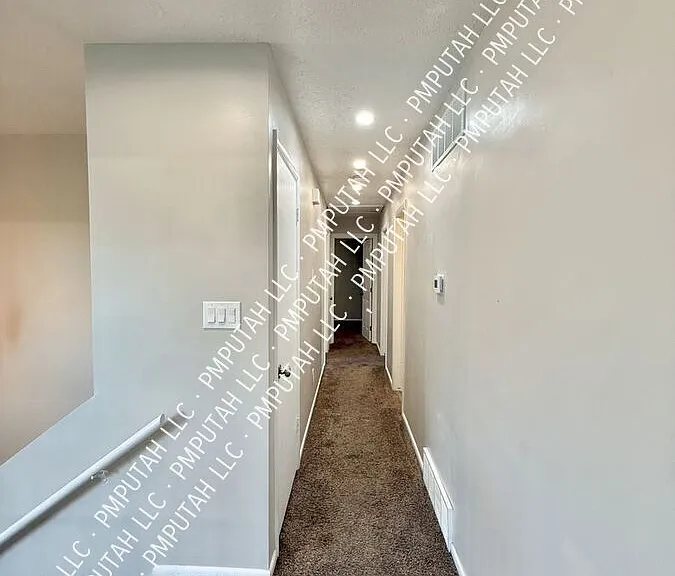 1602 E 2550 N — Photo 14