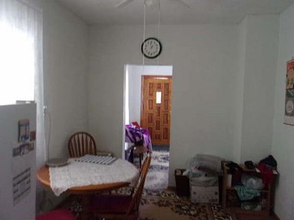 4th image of 3874 Belmont St