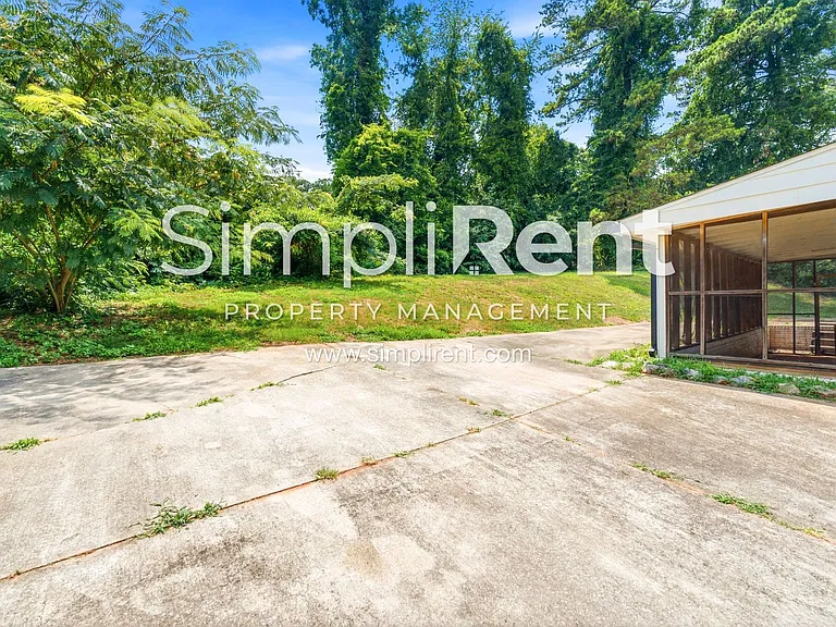 3685 Glen Falls Dr — Photo 22