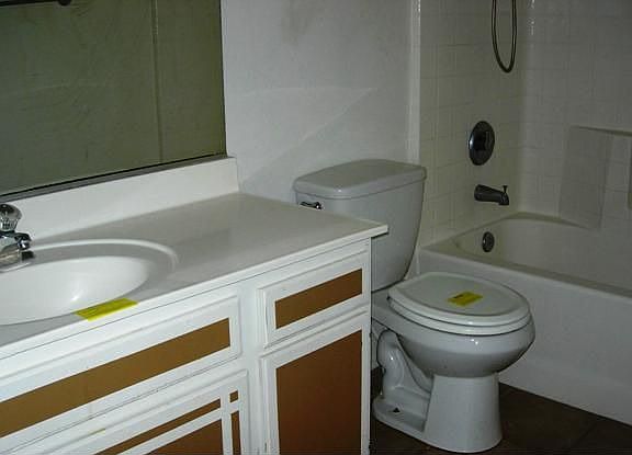 4th image of 16312 Calle Serena
