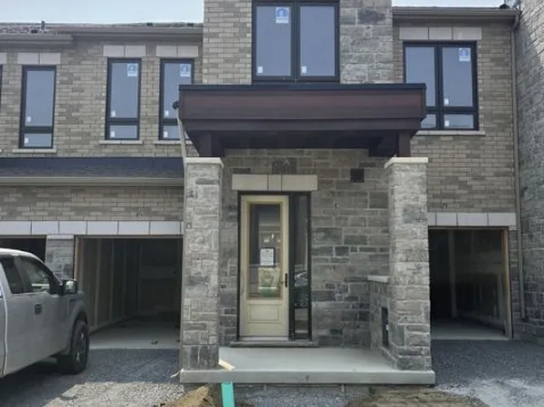 31 Robert Eaton Ave, Markham, ON L3S 0G3