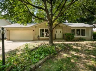 4644 Pepper Dr, Rockford, IL 61114