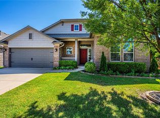 404 Durkee Rd, Yukon, OK 73099