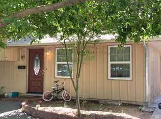 127 Sandalwood Ct, Santa Rosa, CA 95401