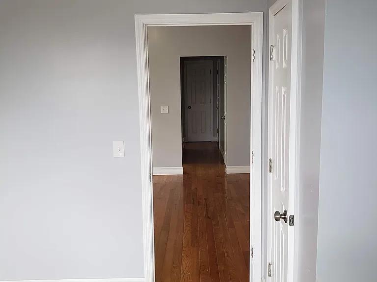 840 Kennedy — Photo 15