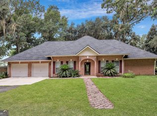 277 Marsh Dr, Midway, GA 31320