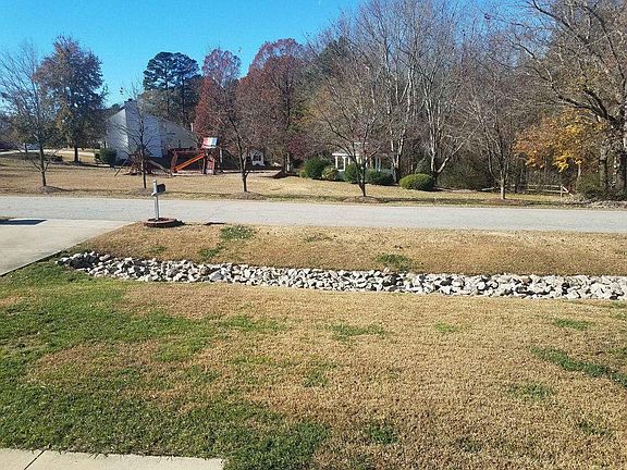 3rd image of 5645 Lighthall Ln