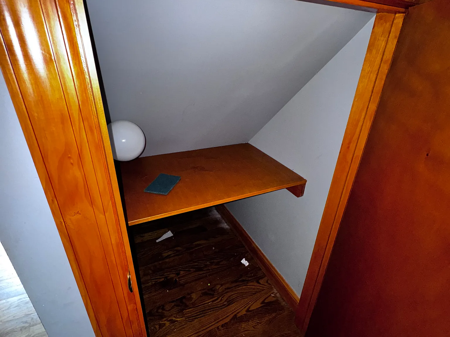 2 bed, 1910 sqft, $2,500 — Photo 2
