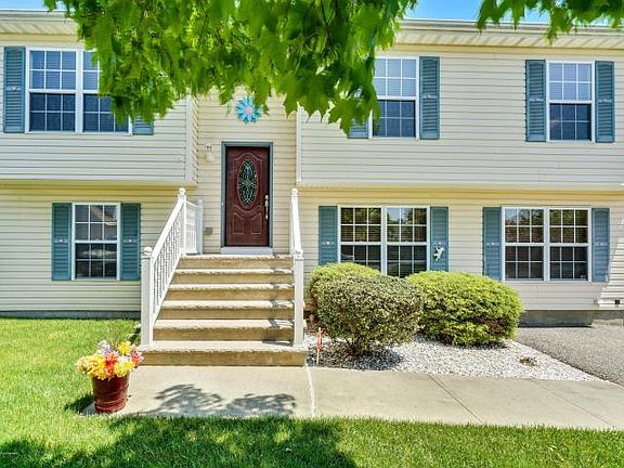 2nd image of 791 Jerah Ct