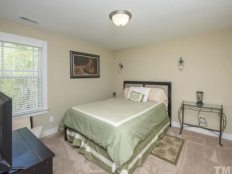 71 Wood Green Dr — Photo 22