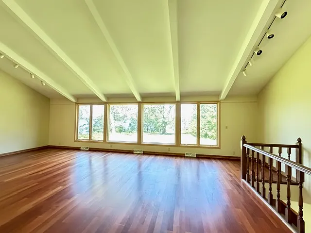 1 Raccoon Rd — Photo 12