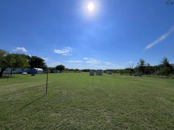 2823 & 2843 W Arrowhead Dr, Wichita Falls, TX 76310