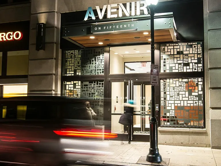 AVENIR-Exterior-1-6-2016-8-1500x1000