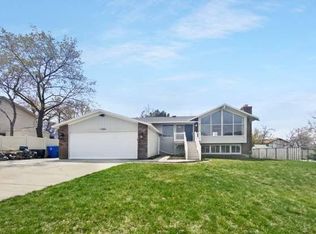 1365 E Cedar Crest Dr, Sandy, UT 84092