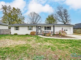 739 S Harefoote St, Holland, OH 43528