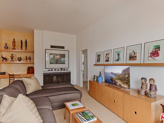 5th image of 519 California Ave #10