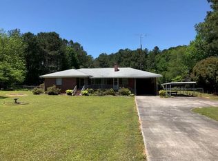 1008 Chinquapin Rd, Greenwood, SC 29646