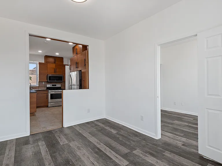 310A Paterson Plank Rd #3B — Photo 5