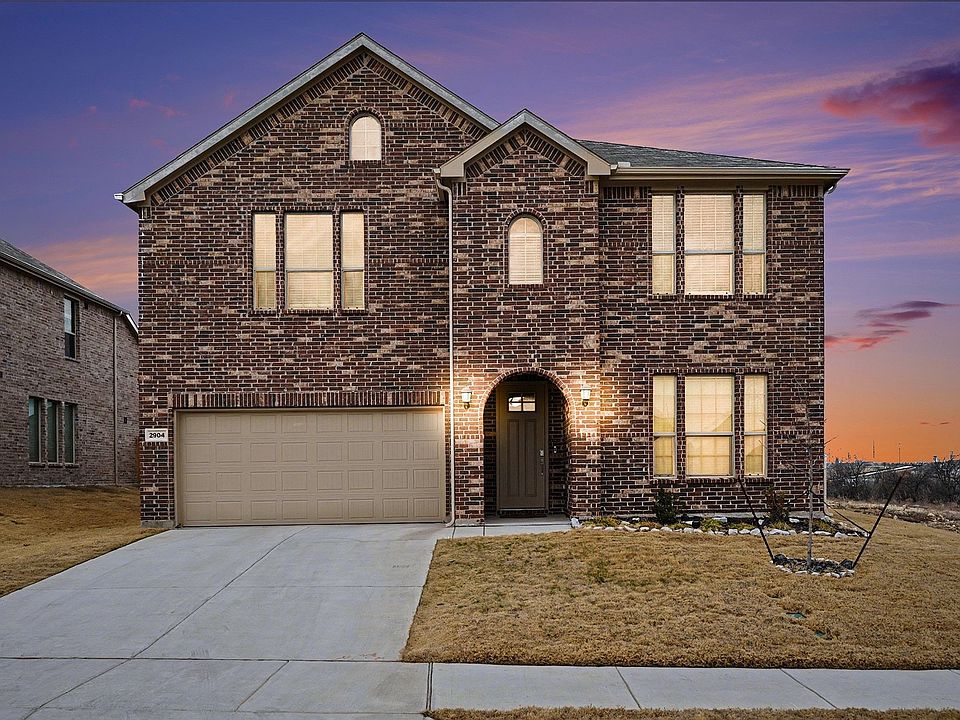1st image of 2904 Brainerd Dr