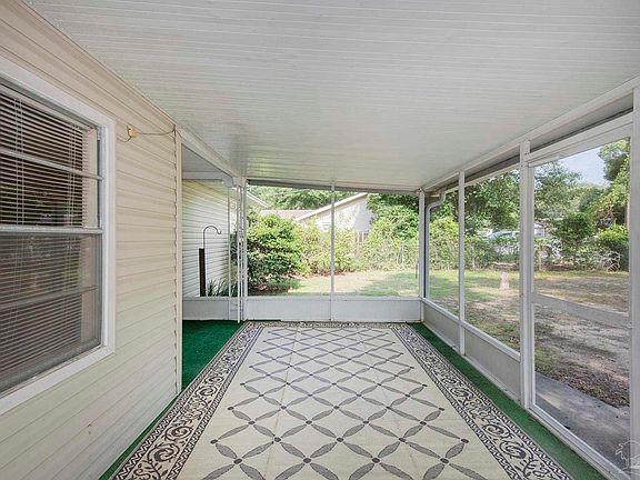5th image of 6659 Sanders St