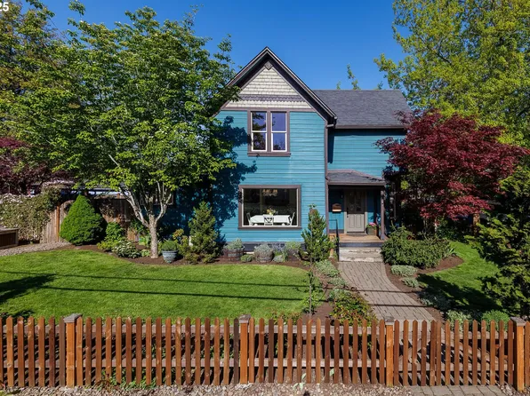 1409 14th St, West Linn, OR 97068