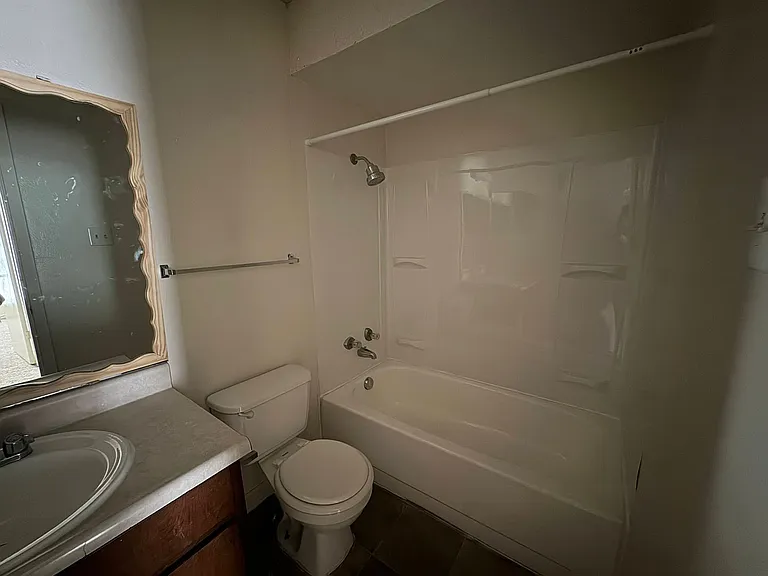 4308 Lake Rd — Photo 11