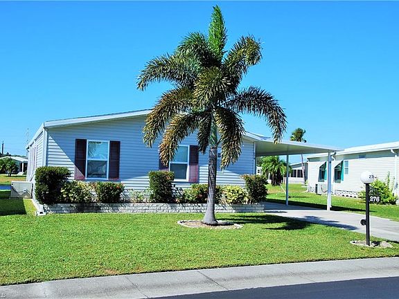 3rd image of 276 Lakeside Dr